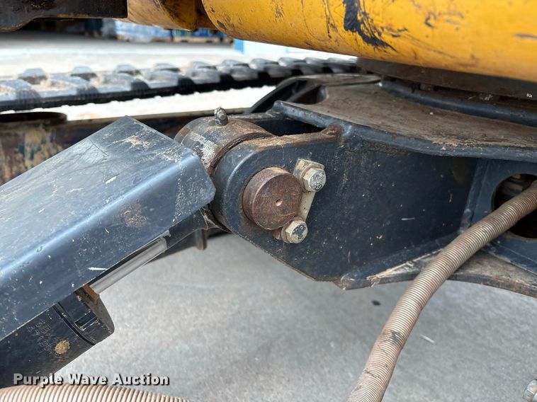 image for item EM2578 2019 John Deere 35G mini excavator