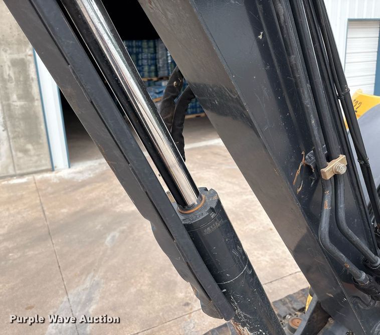 image for item EM2578 2019 John Deere 35G mini excavator