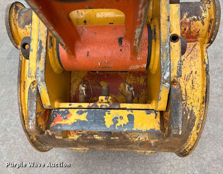 image for item EM2578 2019 John Deere 35G mini excavator