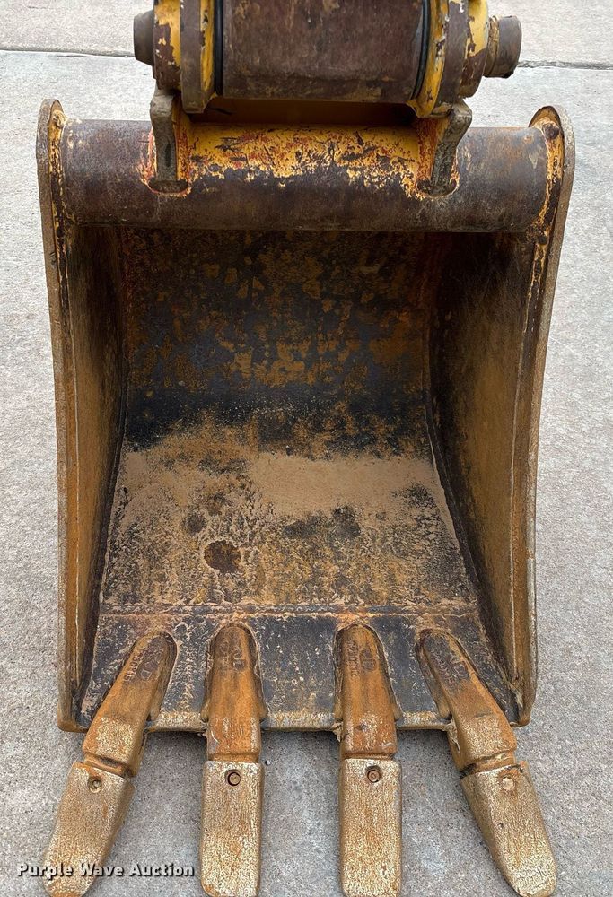 image for item EM2578 2019 John Deere 35G mini excavator