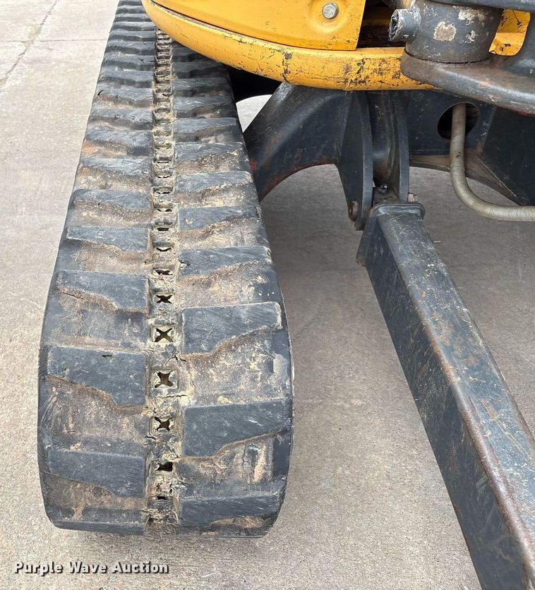 image for item EM2578 2019 John Deere 35G mini excavator