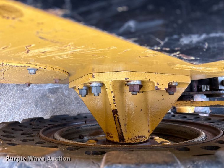 image for item EM2579 2020 Caterpillar 226D3 skid steer loader