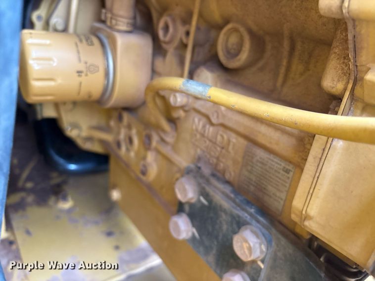 image for item EM2579 2020 Caterpillar 226D3 skid steer loader