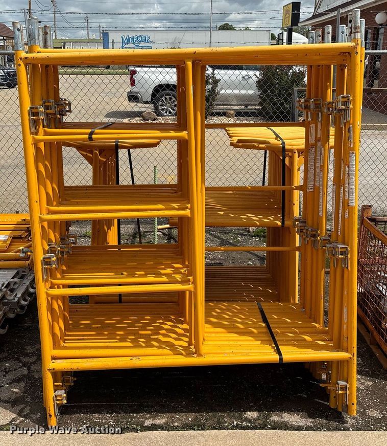 image for item EM2582 BilJax scaffolding