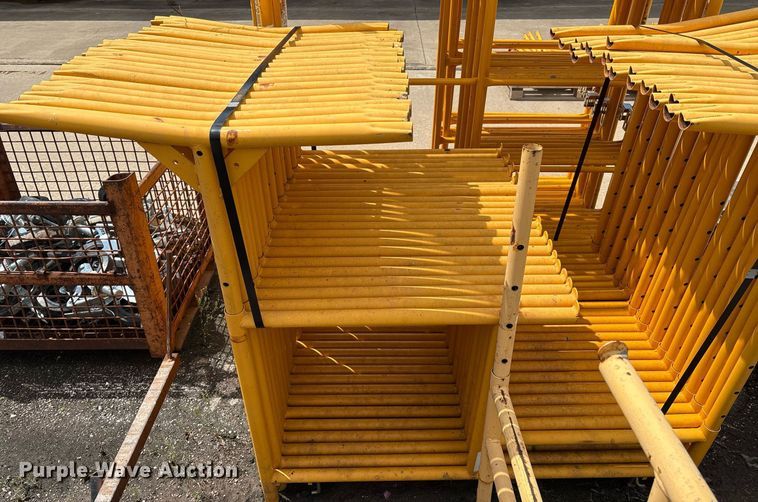 image for item EM2582 BilJax scaffolding