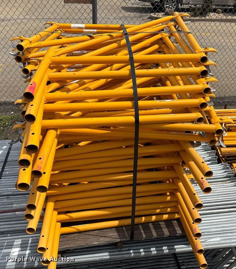 image for item EM2582 BilJax scaffolding
