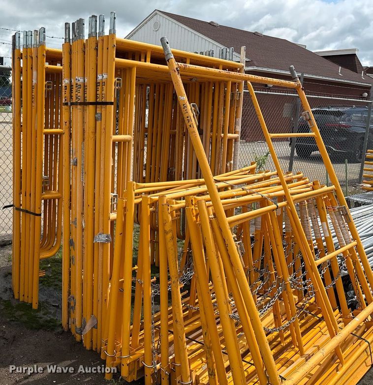 image for item EM2582 BilJax scaffolding
