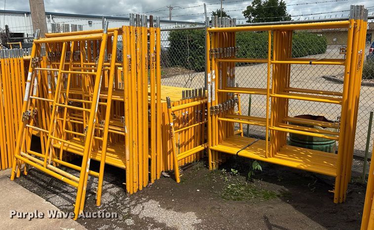 image for item EM2582 BilJax scaffolding