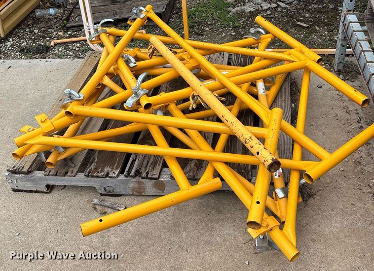 image for item EM2582 BilJax scaffolding