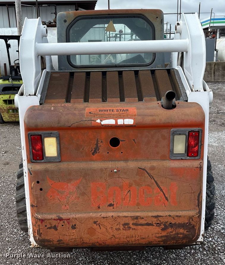 image for item EM2586 2005 Bobcat S185 skid steer loader