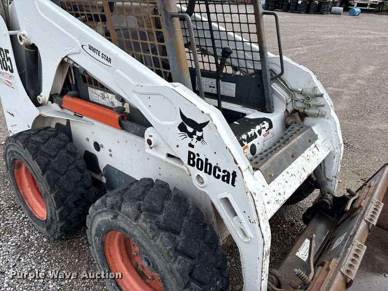 image for item EM2586 2005 Bobcat S185 skid steer loader