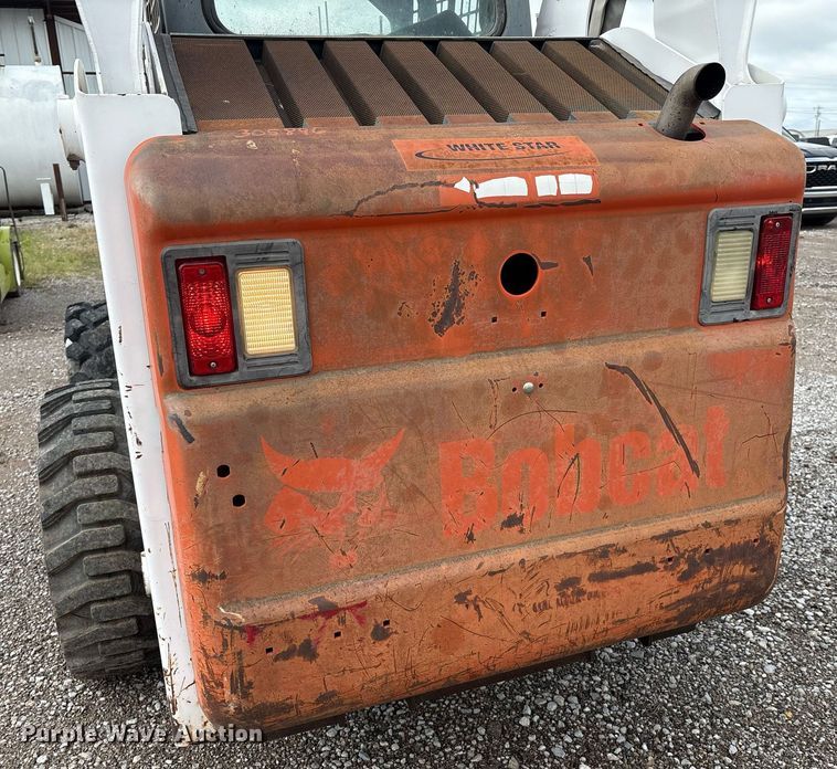 image for item EM2586 2005 Bobcat S185 skid steer loader