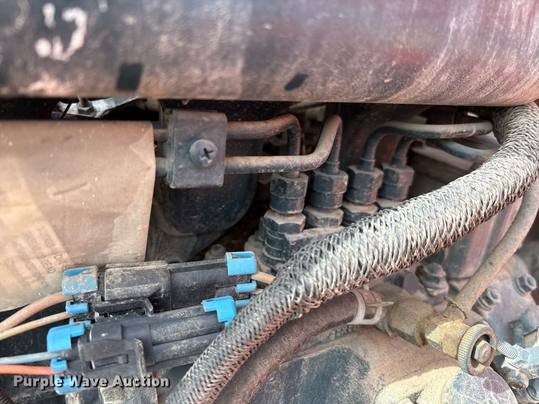 image for item EM2586 2005 Bobcat S185 skid steer loader