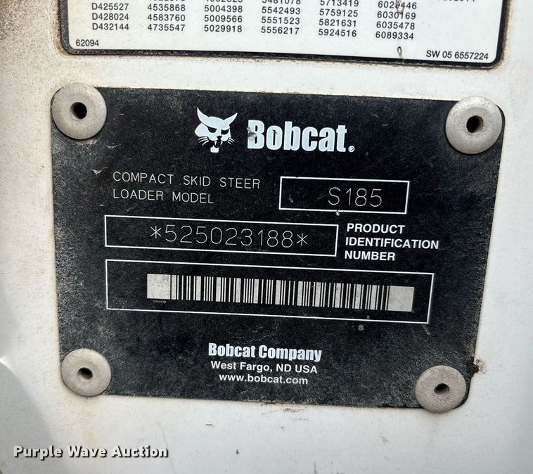 image for item EM2586 2005 Bobcat S185 skid steer loader