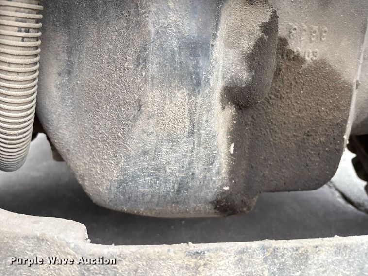 image for item EM2587 Yale GTP050RG forklift