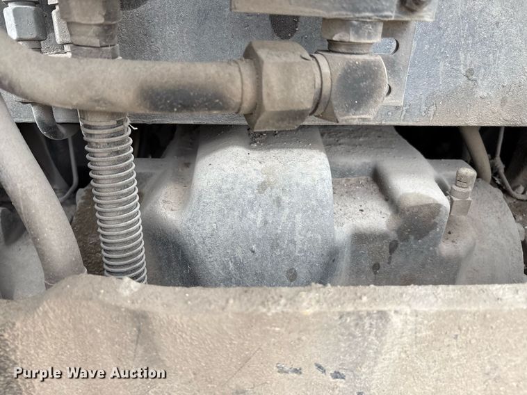 image for item EM2587 Yale GTP050RG forklift