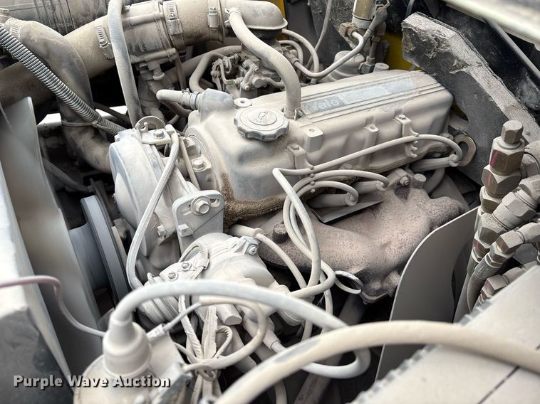 image for item EM2587 Yale GTP050RG forklift