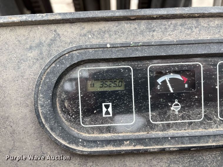 image for item EM2587 Yale GTP050RG forklift