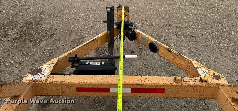 image for item EM3712 2001 Slabach Enterprises Wheel Reeler I-85 reel trailer