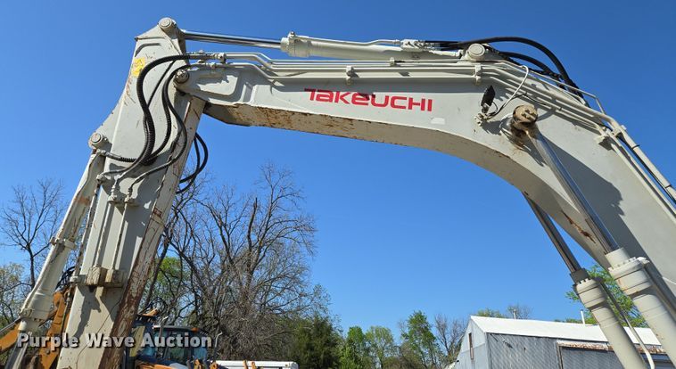 image for item EM7097 2014 Takeuchi TB1140 mini excavator