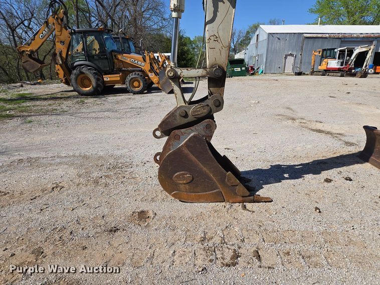 image for item EM7097 2014 Takeuchi TB1140 mini excavator