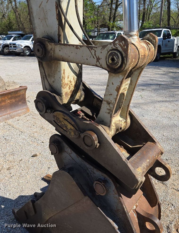 image for item EM7097 2014 Takeuchi TB1140 mini excavator