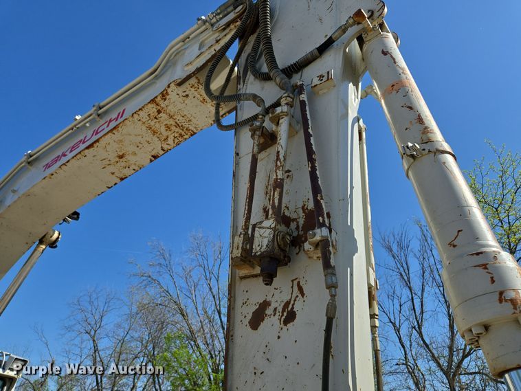 image for item EM7097 2014 Takeuchi TB1140 mini excavator