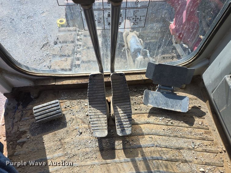 image for item EM7097 2014 Takeuchi TB1140 mini excavator