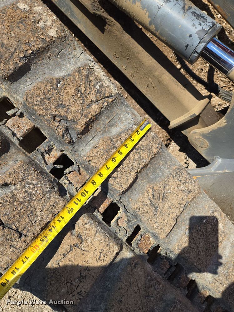 image for item EM7097 2014 Takeuchi TB1140 mini excavator