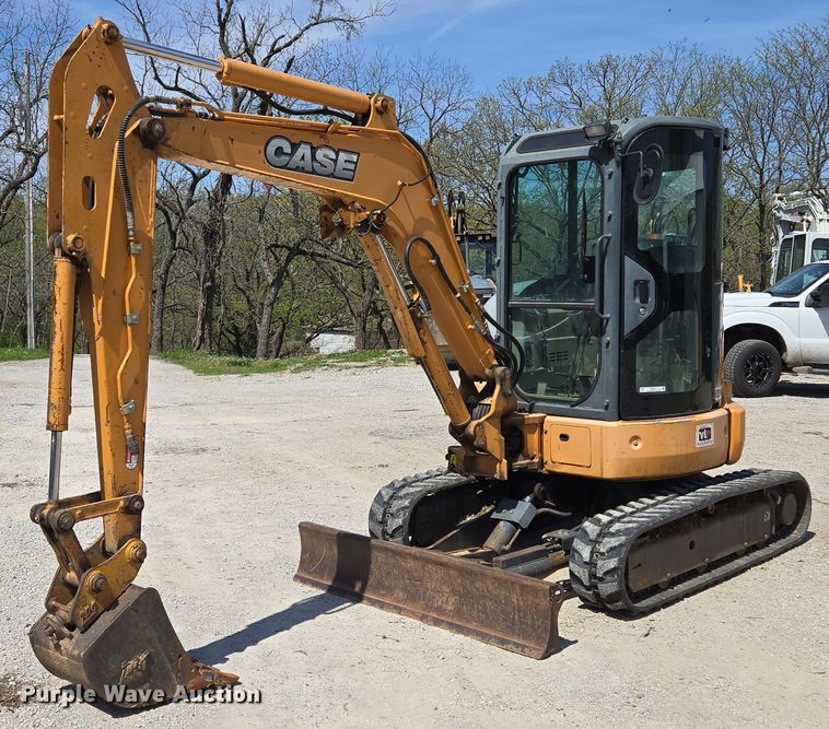image for item EM7101 2015 Case  CX36B mini excavator