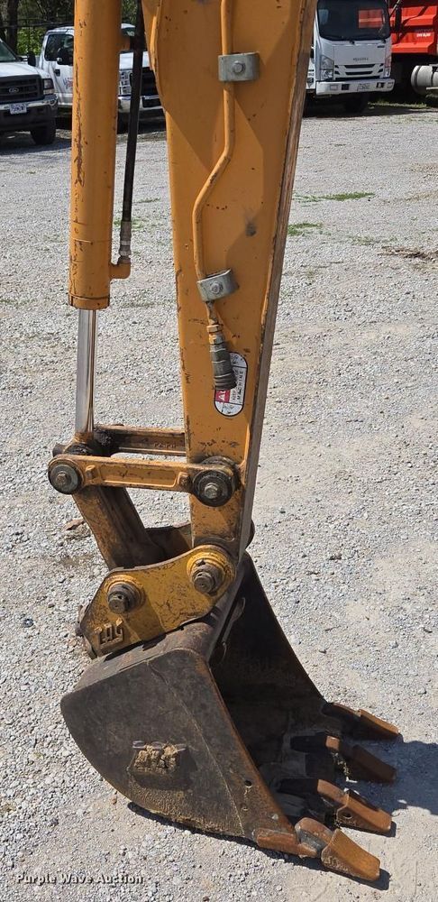 image for item EM7101 2015 Case  CX36B mini excavator