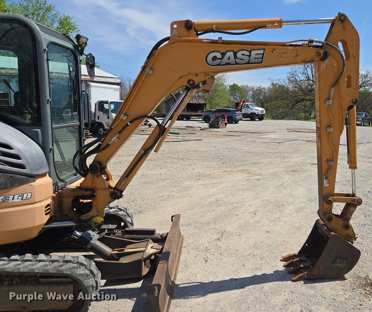 image for item EM7101 2015 Case  CX36B mini excavator