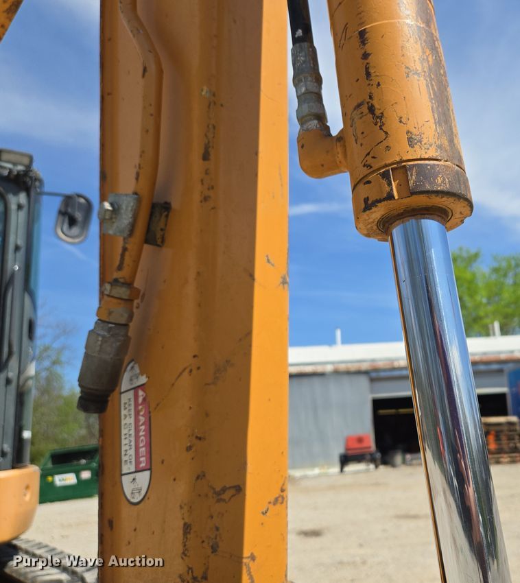 image for item EM7101 2015 Case  CX36B mini excavator