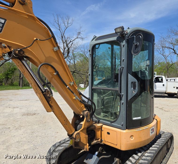 image for item EM7101 2015 Case  CX36B mini excavator