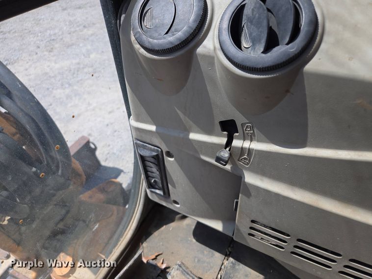 image for item EM7101 2015 Case  CX36B mini excavator