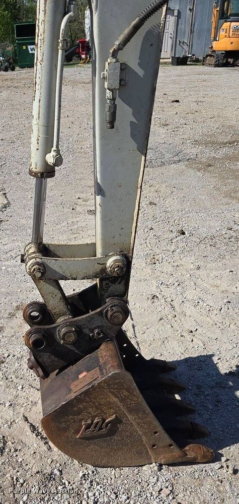 image for item EM7102 2006 Takeuchi  TB135 mini excavator