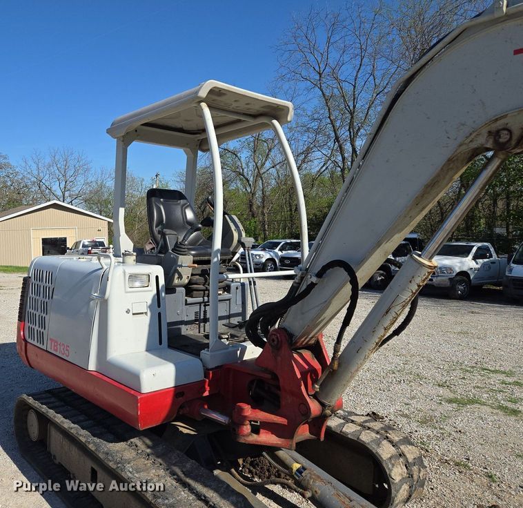 image for item EM7102 2006 Takeuchi  TB135 mini excavator