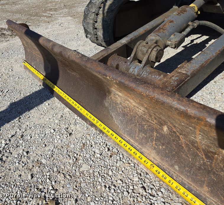 image for item EM7102 2006 Takeuchi  TB135 mini excavator