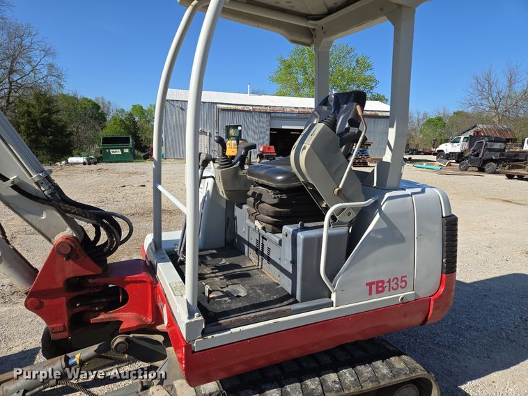 image for item EM7102 2006 Takeuchi  TB135 mini excavator
