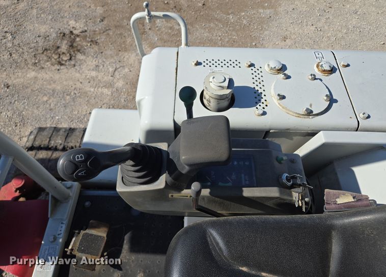 image for item EM7102 2006 Takeuchi  TB135 mini excavator