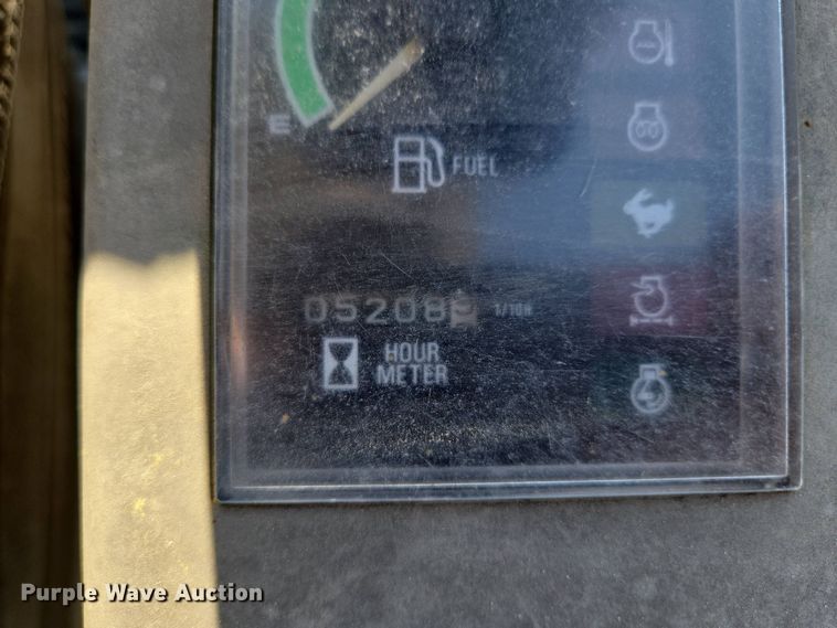 image for item EM7102 2006 Takeuchi  TB135 mini excavator