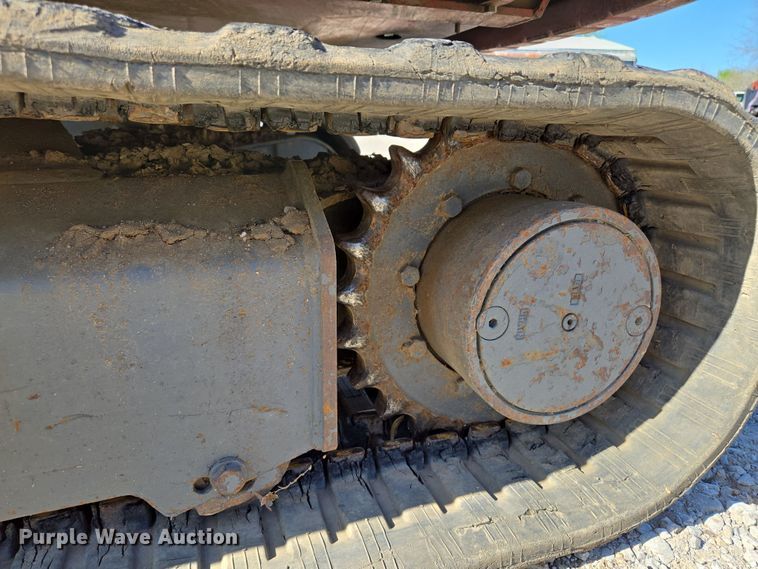 image for item EM7102 2006 Takeuchi  TB135 mini excavator