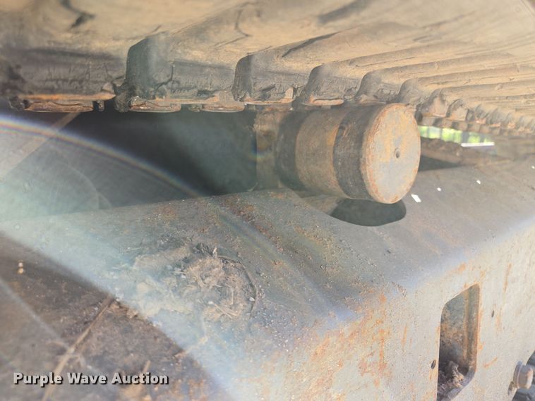 image for item EM7102 2006 Takeuchi  TB135 mini excavator