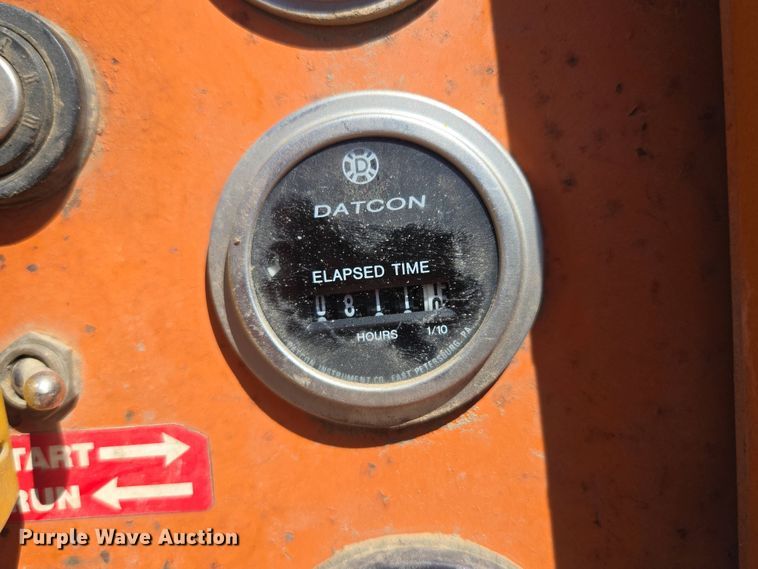 image for item EM7106 Air compressor