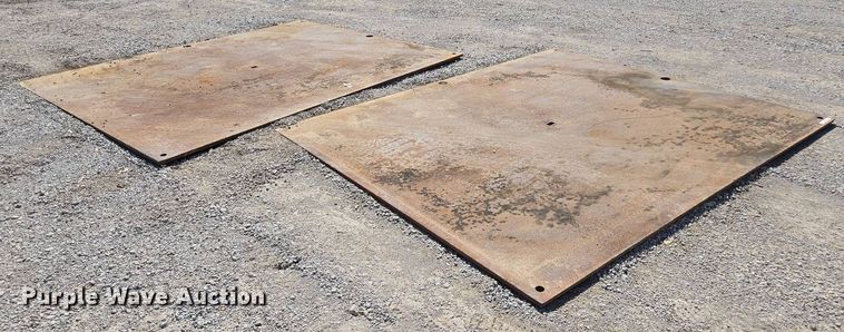 image for item EM7111 (2) steel street plates 
