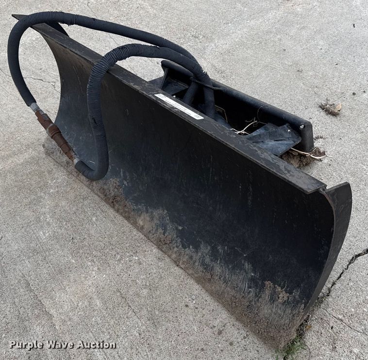 image for item EM7118 Compact utility loader dozer blade