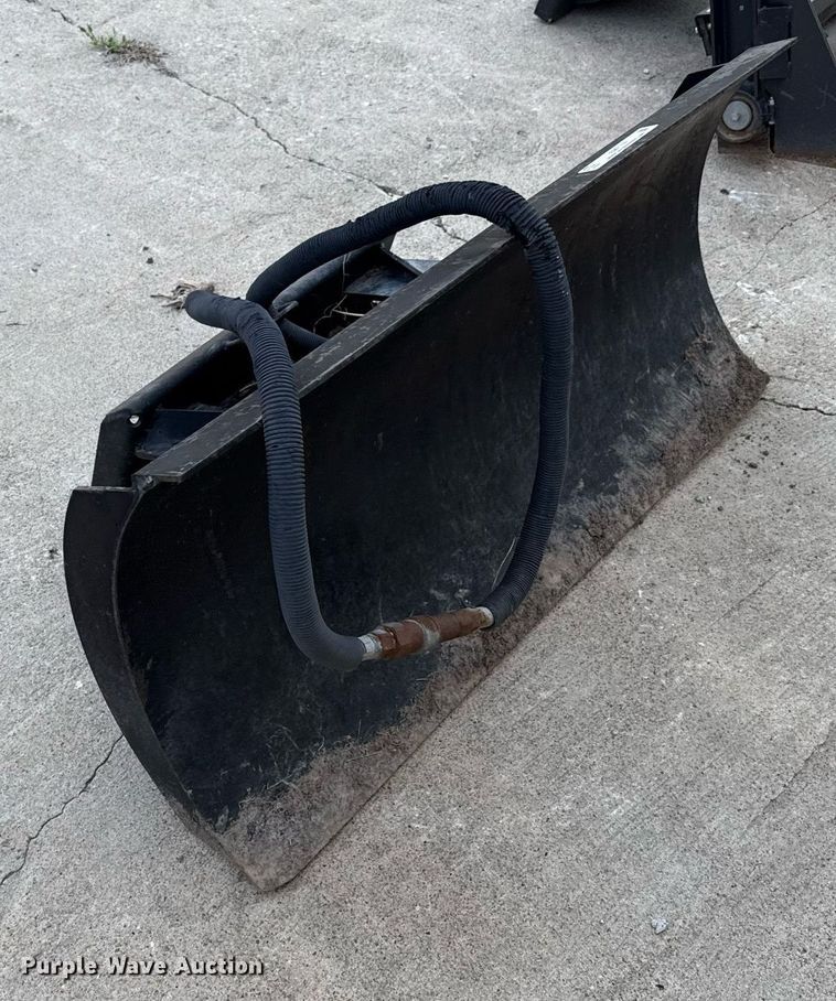 image for item EM7118 Compact utility loader dozer blade