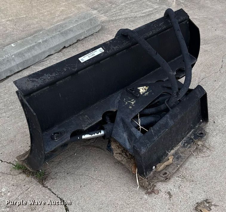 image for item EM7118 Compact utility loader dozer blade