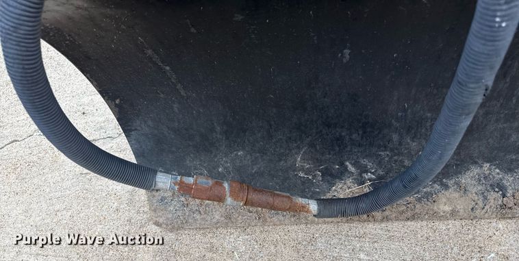 image for item EM7118 Compact utility loader dozer blade