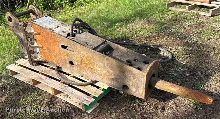 image for item EM7124 breaker